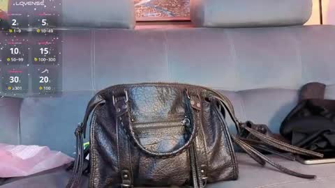Snapshot of angel_dragun chatting on May 2026 03:02:01 AM Angel-dragun online show from May 2026 03:02:01 AM