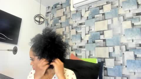 Snapshot of angel_dthroat chatting on May 2026 12:01:01 PM ANGHEL online show from May 2026 12:01:01 PM