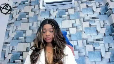 Snapshot of angel_dthroat chatting on May 2026 12:02:01 PM ANGHEL online show from May 2026 12:02:01 PM