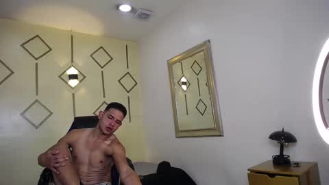 Snapshot of angel_dusstt chatting on November 2025 12:48:01 PM Angel Dusstt online show from November 2025 12:48:01 PM