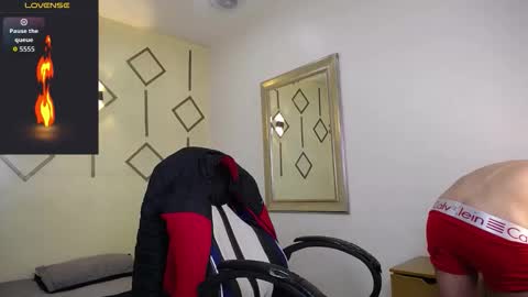 Snapshot of angel_dusstt chatting on November 2025 12:04:02 PM Angel Dusstt online show from November 2025 12:04:02 PM