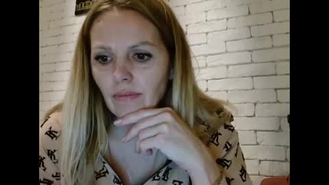 ANGEL online show from November 2025 03:29:02 PM