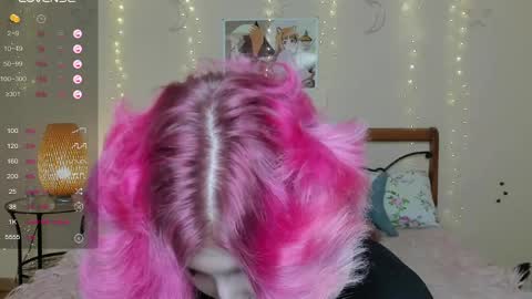 Snapshot of angel_julles chatting on May 2026 10:18:01 PM Angel Dust online show from May 2026 10:18:01 PM
