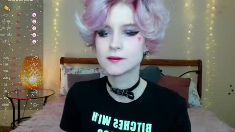 Snapshot of angel_julles chatting on June 2026 10:19:01 AM Angel Dust online show from June 2026 10:19:01 AM