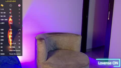 Snapshot of angel_kyrozz chatting on June 2026 07:06:02 PM angel_kyrozz online show from June 2026 07:06:02 PM