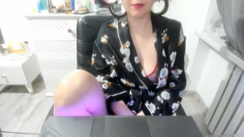 angel_lee__ online show from January 2025 01:45:02 PM