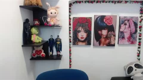 Angel online show from February 2025 06:03:01 PM