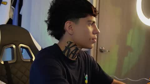 angel_luna0 online show from May 2026 08:44:01 AM