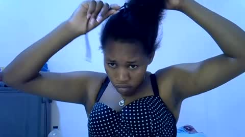 Snapshot of angel_mia5 chatting on July 2026 10:37:01 PM angel_mia5 online show from July 2026 10:37:01 PM
