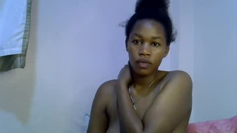 Snapshot of angel_mia5 chatting on July 2026 12:58:01 AM angel_mia5 online show from July 2026 12:58:01 AM