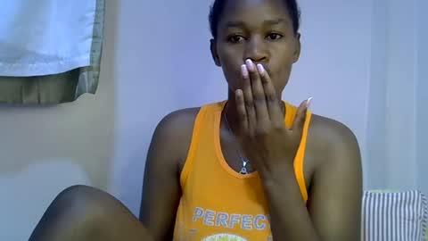 Snapshot of angel_mia5 chatting on July 2026 02:36:02 AM angel_mia5 online show from July 2026 02:36:02 AM