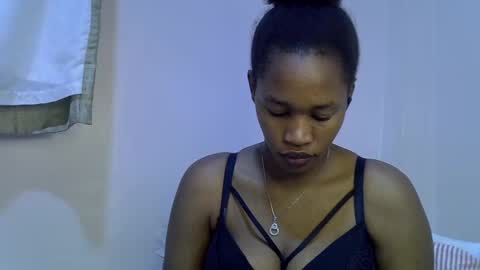 Snapshot of angel_mia5 chatting on July 2026 01:58:33 AM angel_mia5 online show from July 2026 01:58:33 AM