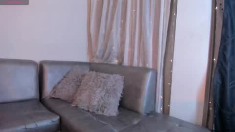 Snapshot of angel_of_lust_ chatting on November 2025 04:55:01 AM Angel online show from November 2025 04:55:01 AM