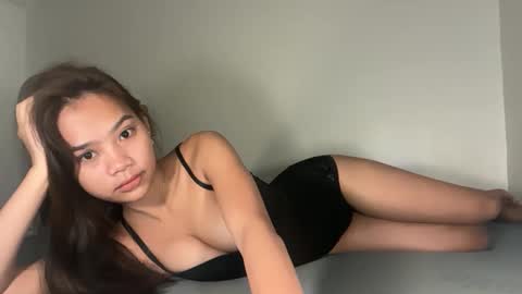 angel_petite07 online show from April 2026 11:41:01 PM