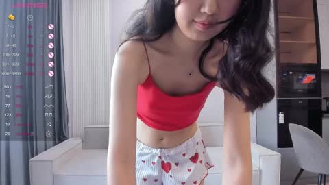 Snapshot of angel_soo chatting on April 2026 11:12:01 AM angel_soo online show from April 2026 11:12:01 AM