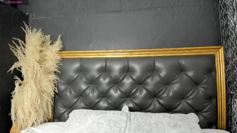 Snapshot of angel_st1 chatting on May 2026 04:32:02 AM Angel online show from May 2026 04:32:02 AM