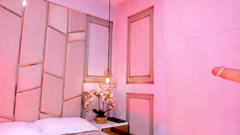 Snapshot of angel_vibes_ chatting on January 2026 06:22:02 PM Angel online show from January 2026 06:22:02 PM