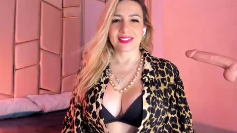 Angel  online show from February 2026 06:45:01 PM