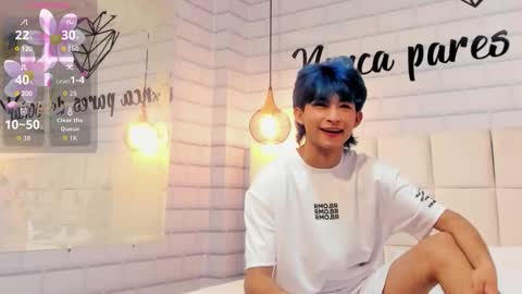 Angel  online show from November 2025 10:47:02 AM