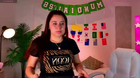 Snapshot of angela__bloom__ chatting on June 2026 11:51:02 AM Angela Bloom online show from June 2026 11:51:02 AM