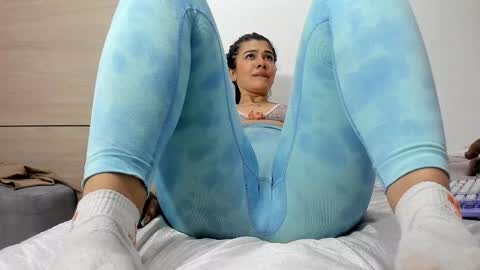 Angela online show from December 2024 06:32:02 PM