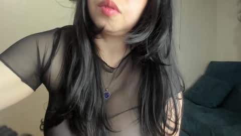 Angela online show from September 2025 01:10:01 AM