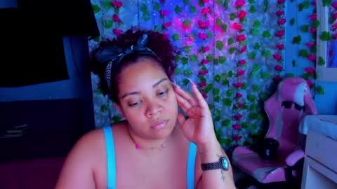 Snapshot of angelacoffee chatting on April 2026 09:27:01 PM Angela online show from April 2026 09:27:01 PM
