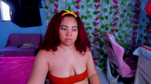 Snapshot of angelacoffee chatting on April 2026 08:33:02 PM Angela online show from April 2026 08:33:02 PM