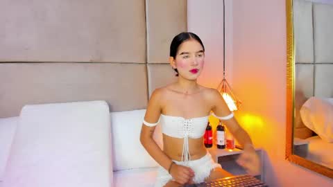 Snapshot of angelag_ chatting on July 2026 03:56:02 AM angelag_ online show from July 2026 03:56:02 AM