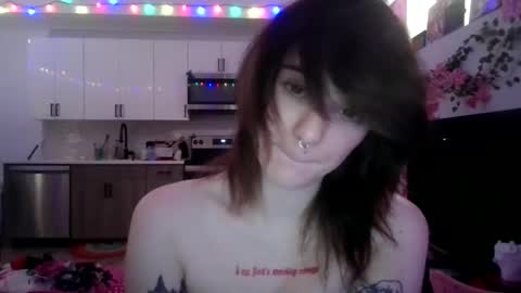 Snapshot of angelalice555 chatting on September 2025 08:09:02 AM angelalice555 online show from September 2025 08:09:02 AM