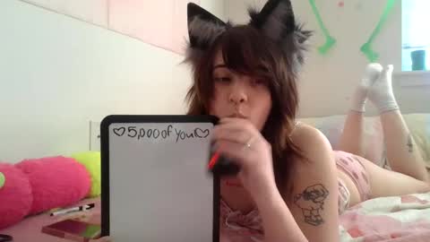 Snapshot of angelalice555 chatting on October 2025 09:54:02 PM angelalice555 online show from October 2025 09:54:02 PM
