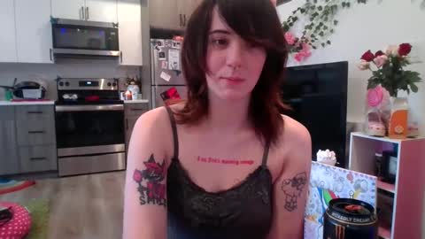 Snapshot of angelalice555 chatting on October 2025 12:47:01 PM angelalice555 online show from October 2025 12:47:01 PM