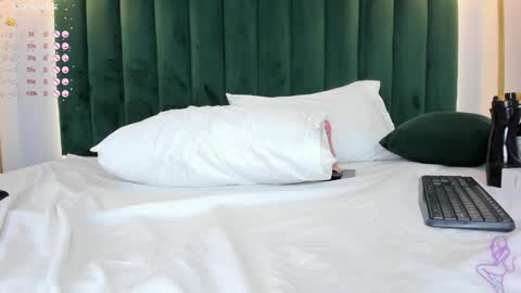 Angela  online show from February 2025 02:53:02 PM