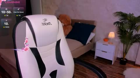 angelanabelle online show from November 2025 08:51:01 PM