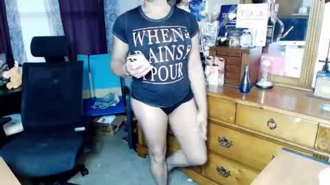 Angela Longcock online show from September 2025 11:34:02 AM