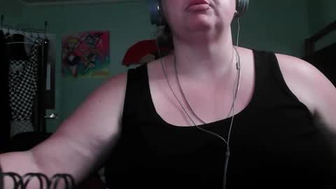 Snapshot of angelbaby582 chatting on January 2026 07:46:02 AM Angel online show from January 2026 07:46:02 AM