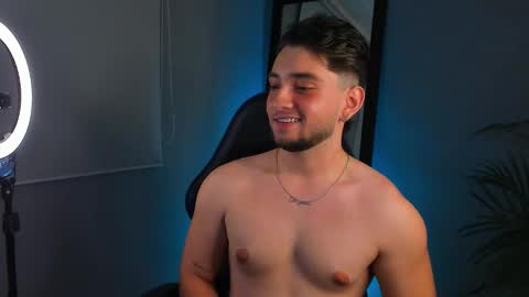 angelbell19 online show from December 2025 01:55:02 AM