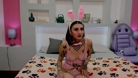 Snapshot of angeldolly_ chatting on December 2024 02:39:01 PM Angel online show from December 2024 02:39:01 PM