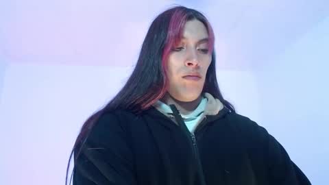 angele online show from September 2025 02:37:02 AM