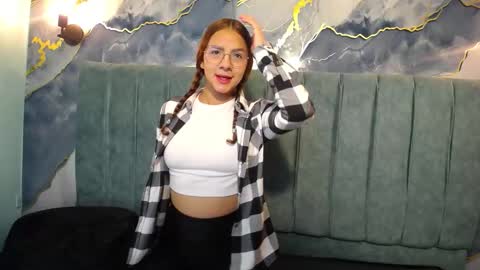 angel online show from November 2025 01:33:02 PM