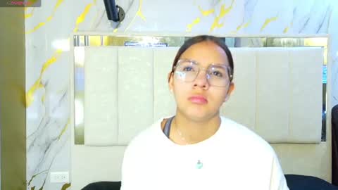 Snapshot of angeles_azul chatting on June 2026 12:31:02 PM angel online show from June 2026 12:31:02 PM