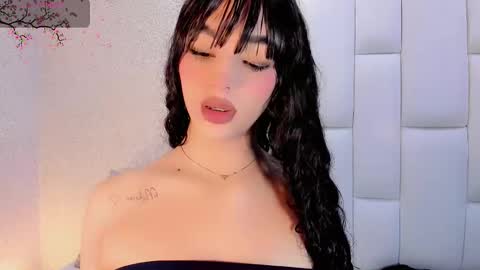 angeles_bust online show from December 2025 08:58:01 PM