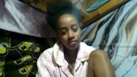 Snapshot of angelettee chatting on June 2026 03:58:01 PM Angelettee online show from June 2026 03:58:01 PM