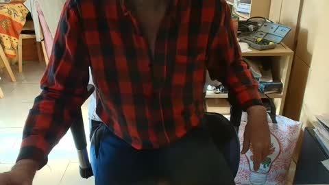 Snapshot of angelgarcia269 chatting on May 2026 12:01:01 PM angelgarcia269 online show from May 2026 12:01:01 PM