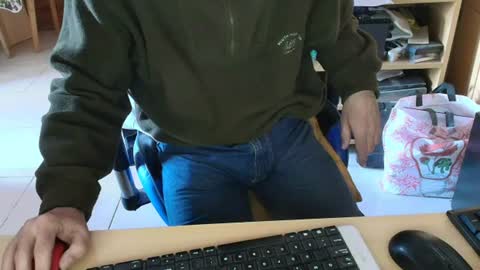 Snapshot of angelgarcia269 chatting on July 2026 01:15:02 PM angelgarcia269 online show from July 2026 01:15:02 PM