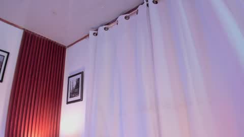 Snapshot of angeli_sexi chatting on June 2026 11:49:01 PM Carolina online show from June 2026 11:49:01 PM