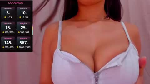 Snapshot of angelica_hot19 chatting on July 2026 01:47:02 PM angelica_hot19 online show from July 2026 01:47:02 PM