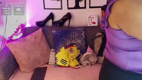Snapshot of angelica_mature49 chatting on June 2026 03:19:02 AM Angelica online show from June 2026 03:19:02 AM