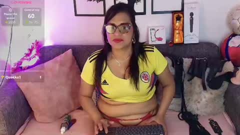 Snapshot of angelica_mature49 chatting on June 2026 03:25:01 AM Angelica online show from June 2026 03:25:01 AM