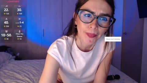 Snapshot of angelica_xbloom chatting on April 2026 06:10:01 PM Angelica online show from April 2026 06:10:01 PM